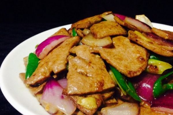 茭白蜜豆炒豬肝
