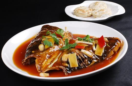 魚頭泡餅的做法