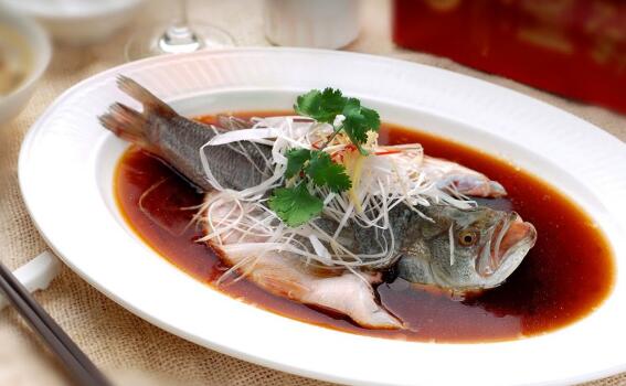 清蒸鱸魚的做法