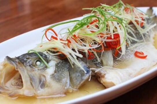 清蒸鱸魚的做法