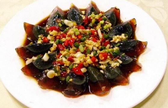涼拌皮蛋的做法